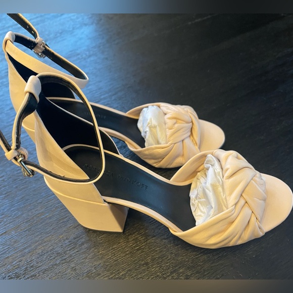 REBECCA MINKOFF NWT
Capriana Ankle-Strap Leather Sandals Size 7 - Picture 2 of 13